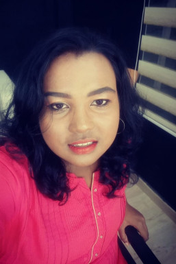 Ruba Ganesan - Makeup Artist in  | www.dazzlerr.com