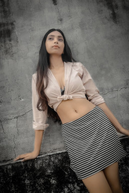 Pooja Sinha - Model in Patna | www.dazzlerr.com