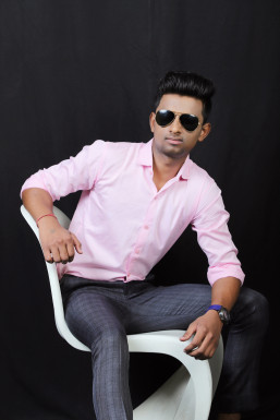 Deepak Rajput - Model in Delhi | www.dazzlerr.com