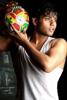 Jatin Jindal - Actor in Mumbai | www.dazzlerr.com