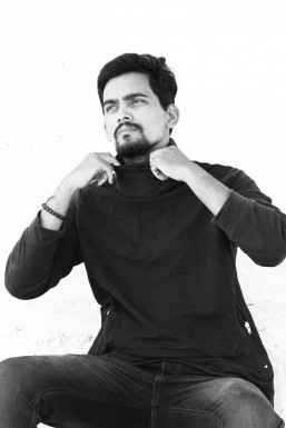 Naresh Uyyala Model Hyderabad