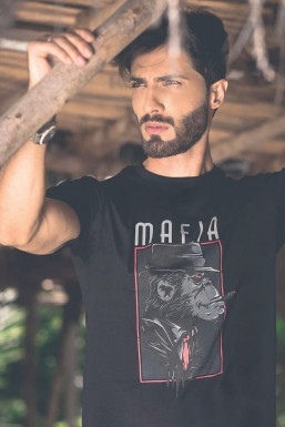 Mahmoud Akr - Model in Bangalore | www.dazzlerr.com