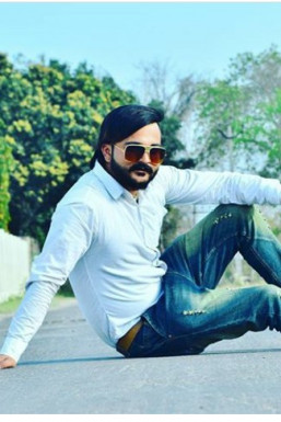 Love Gill - Model in Chandigarh | www.dazzlerr.com