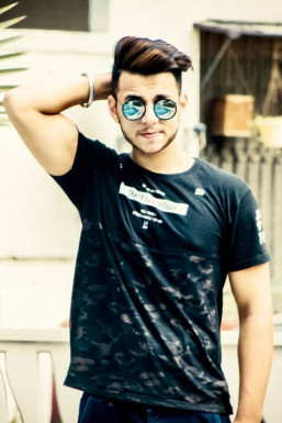 Aryan Pandey - Model in Ghaziabad | www.dazzlerr.com