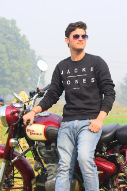 Rajat Jaiswal - Model in -Select- | www.dazzlerr.com