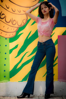 Meenu Rana - Model in Delhi | www.dazzlerr.com