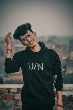 Dheeraj Shukla - Model in Allahabad | www.dazzlerr.com