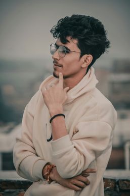 Dheeraj Shukla - Model in Allahabad | www.dazzlerr.com