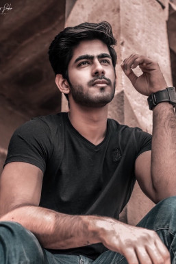 Rishabh Jaiswal - Model in Varanasi | www.dazzlerr.com