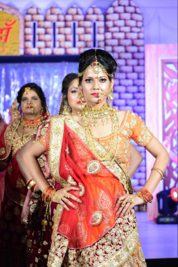 Madhuri Singh - Model in Kanpur | www.dazzlerr.com