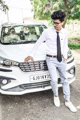 Bhavesh Patel - Model in Ahmedabad | www.dazzlerr.com