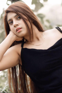 Amalia Ahmed - Model in Kolkata | www.dazzlerr.com