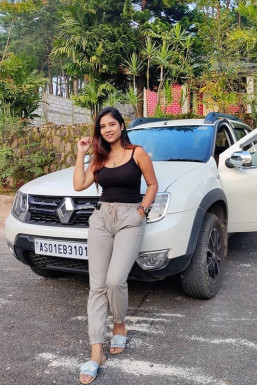 Mithu Saikia - Influencer in Gauhati | www.dazzlerr.com