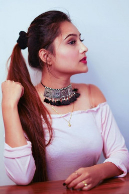Namrata Parija - Influencer in Balasore | www.dazzlerr.com