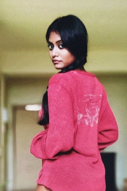 Katha Nandi - Influencer in  | www.dazzlerr.com