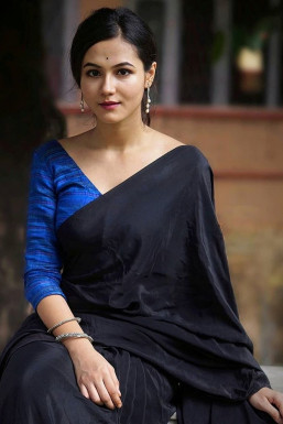 Dibyasha Das - Influencer in  | www.dazzlerr.com