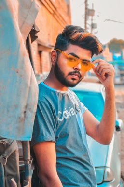 Divyanshu Mishra - Model in Aligarh | www.dazzlerr.com