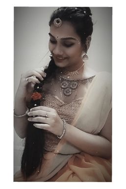 Jagruti Rokade - Anchor in Mumbai | www.dazzlerr.com