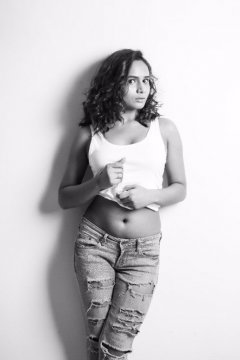 Aditi Singh - Model in Delhi | www.dazzlerr.com