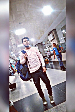 Noorullah Raza - Model in New Delhi | www.dazzlerr.com