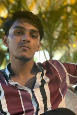 Muhammed Fayis - Model in Thalassery | www.dazzlerr.com
