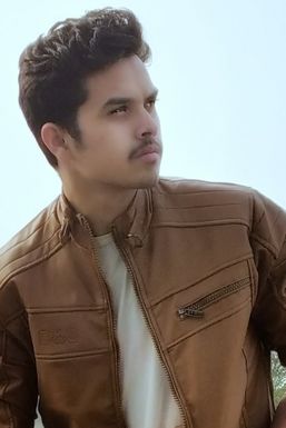 Arjun Singh - Model in Jaipur | www.dazzlerr.com