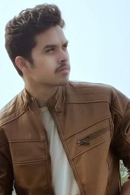 Arjun Singh - Model in Jaipur | www.dazzlerr.com