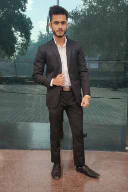 Deepeshthakur - Model in Jalandhar | www.dazzlerr.com