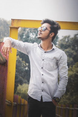 Harshal Thakur - Model in Ambarnath | www.dazzlerr.com