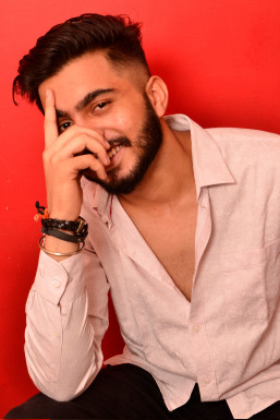 Hemant Nanwani - Model in Jaipur | www.dazzlerr.com