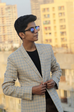 Jash Madiyar - Model in Mumbai | www.dazzlerr.com