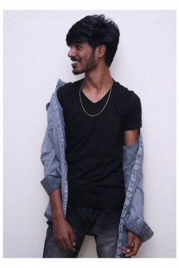 Ishwar Dahake - Model in Nagpur | www.dazzlerr.com