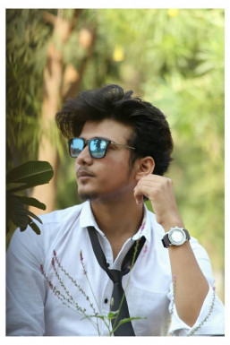 Sumit Anand - Model in Gandhinagar | www.dazzlerr.com
