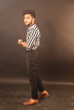 Prasameet - Model in Noida | www.dazzlerr.com