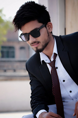 Sayyad Musheer Ahmad - Model in  | www.dazzlerr.com