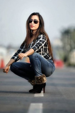 Shikha Malhotra Model Delhi