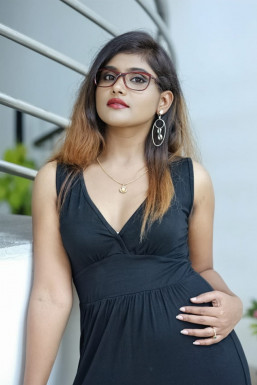 Swarna - Model in Bangalore | www.dazzlerr.com