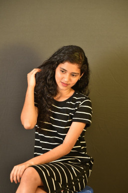 Shreya Vinod Iyer - Model in Nagpur | www.dazzlerr.com