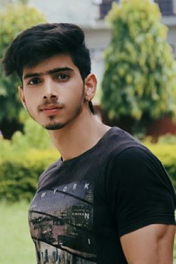 Naveen Soni - Model in Chandigarh | www.dazzlerr.com