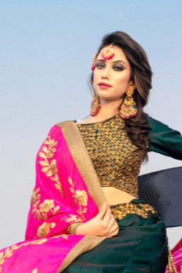 Riya Kaushik - Model in Chandigarh | www.dazzlerr.com