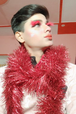 Shivi Makeover - Makeup Artist in Farrukhabad-cum-Fatehgarh | www.dazzlerr.com