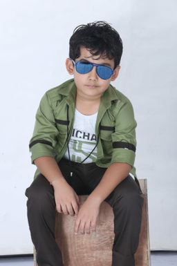 Mast Ansh Ojha - Model in Indore | www.dazzlerr.com