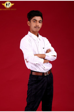 Syed Abbas - Model in  | www.dazzlerr.com