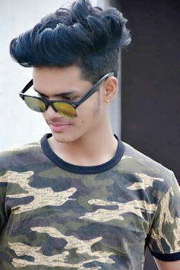 Saurav Thakur - Model in Khurja | www.dazzlerr.com