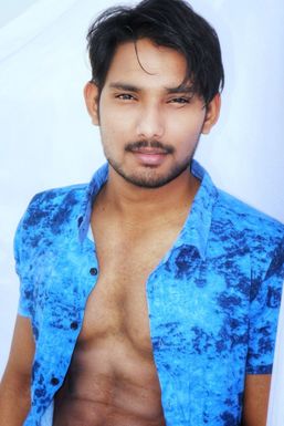 Mani Goud - Actor in Hyderabad | www.dazzlerr.com