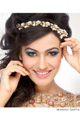 Pooja Bhasin - Model in Delhi | www.dazzlerr.com
