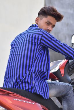 Hardik Vaghela - Model in Bhuj | www.dazzlerr.com