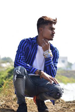 Hardik Vaghela - Model in Bhuj | www.dazzlerr.com