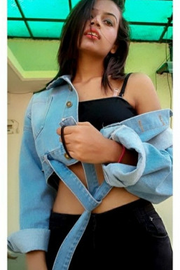 Nakisha Chaudhary - Model in Noida | www.dazzlerr.com