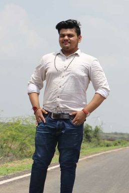 Sumit Goswami - Actor in Anjar | www.dazzlerr.com